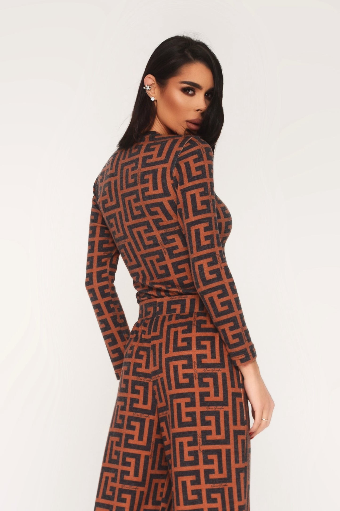 КОМПЛЕКТ ПЛЕТИВО МОНОГРАМ BROWN