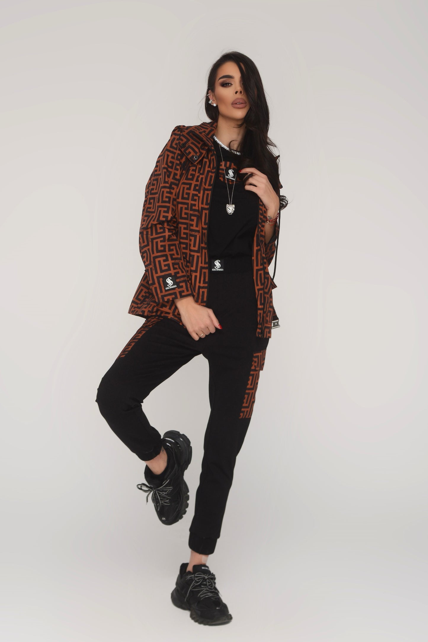 Тениска Монограм Tag /Brown/