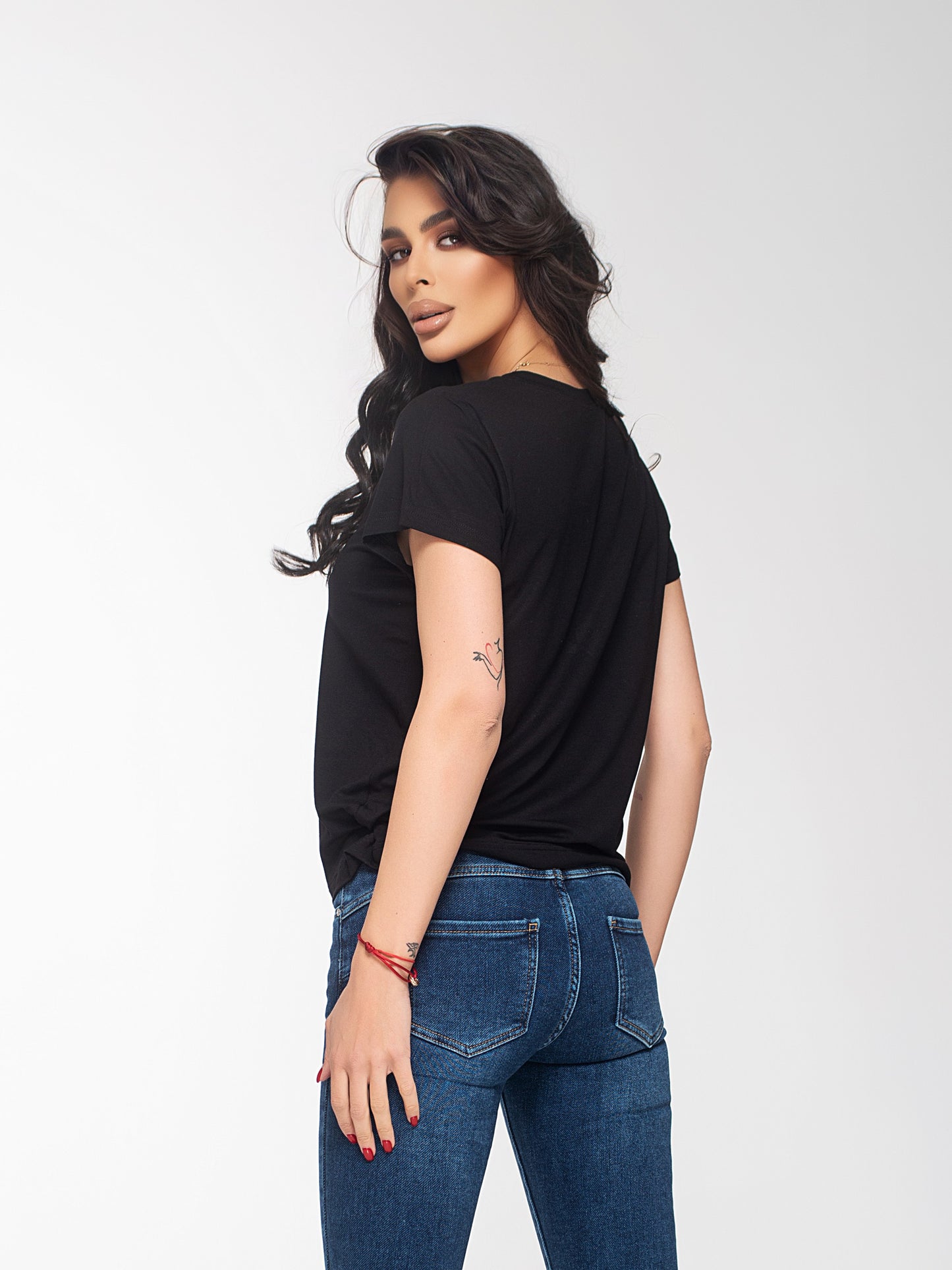 Черна Тениска с камъни "Crystal SS"